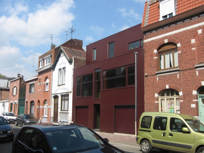 Maison de ville + atelier d'artiste (59)
